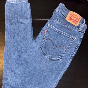 Levi's Jeans